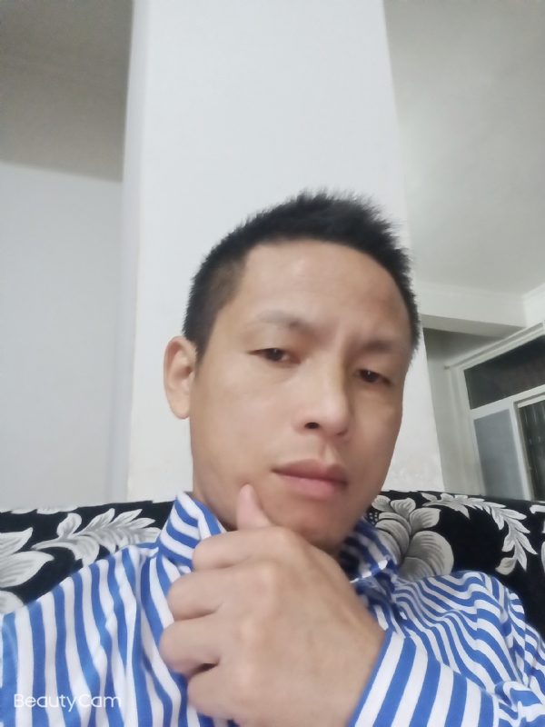 风雨40的第一张照片--丽水相亲服务中心