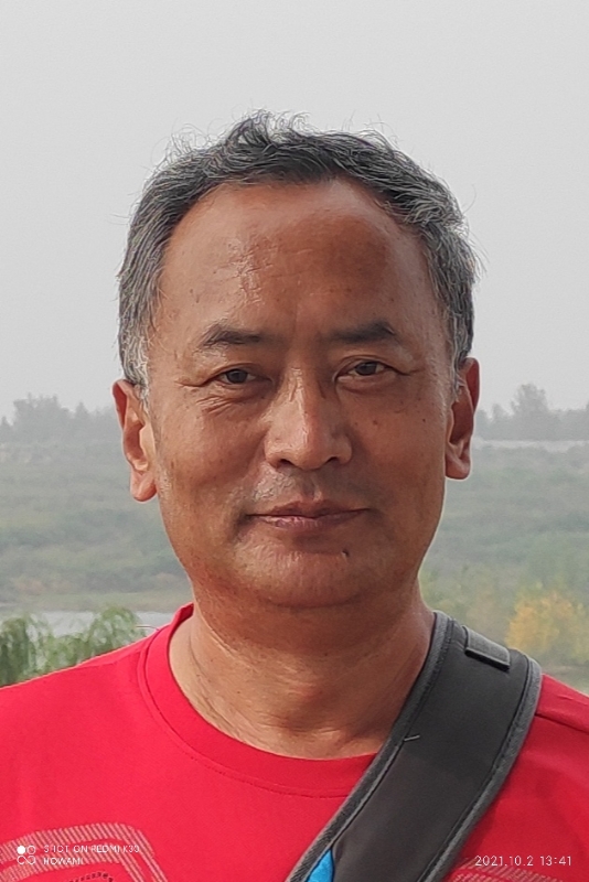 与你同行的第一张照片--丽水相亲服务中心