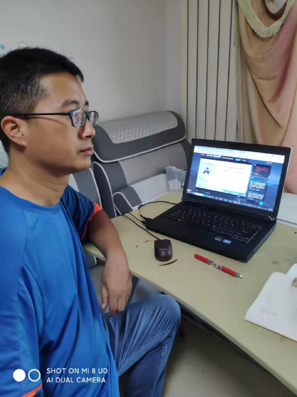 高锰酸钾的紫的第一张照片--丽水相亲服务中心