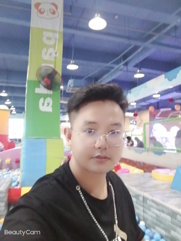 棒哥的第三张照片--丽水相亲服务中心