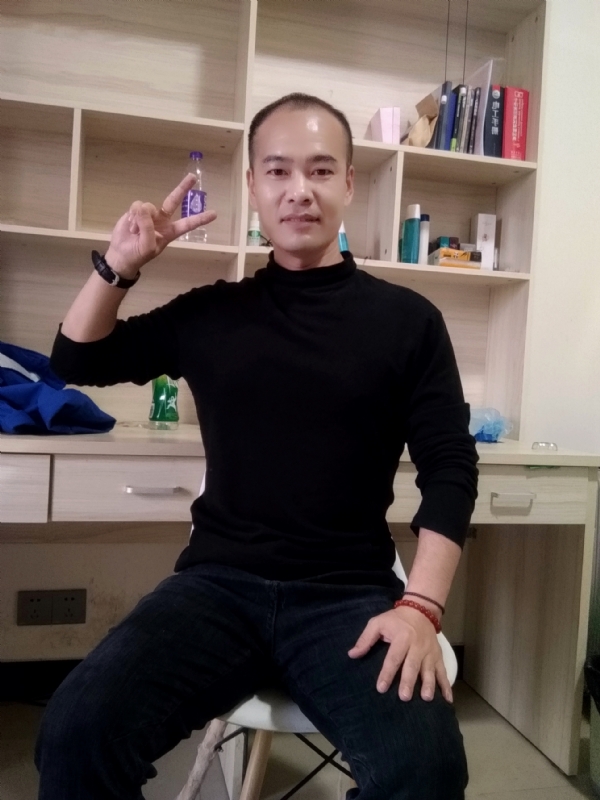 熊大与熊二的第一张照片--丽水相亲服务中心