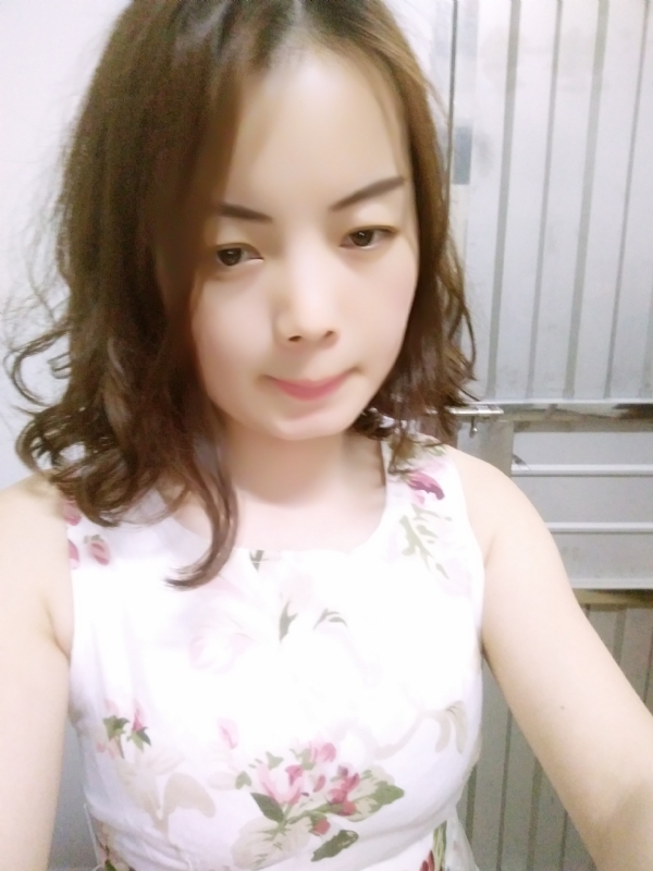 蓝色的鱼的第一张照片--丽水相亲服务中心