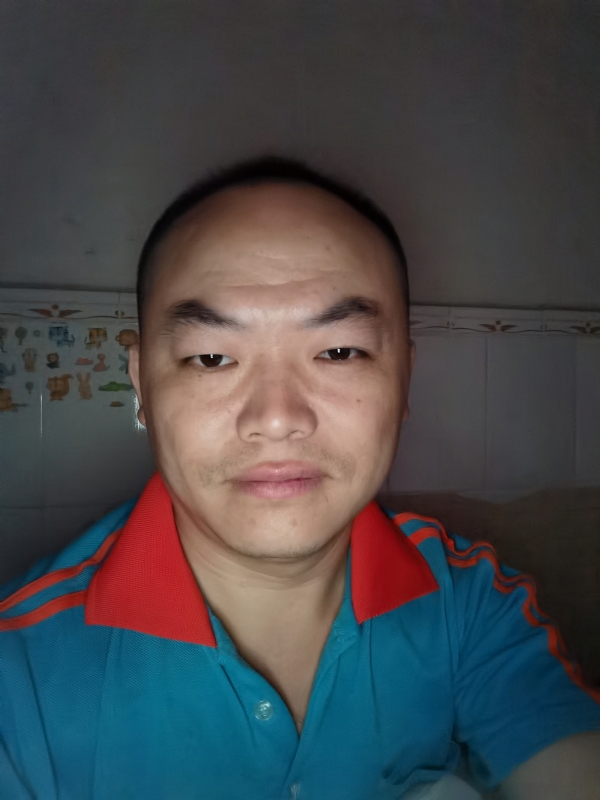 与子携老的第二张照片--丽水相亲服务中心