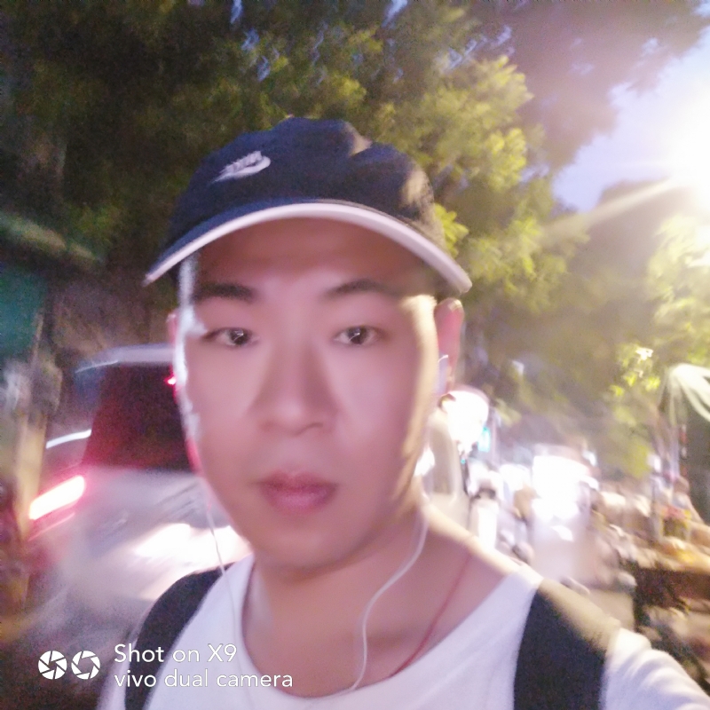 心跳男孩的第一张照片--丽水相亲服务中心