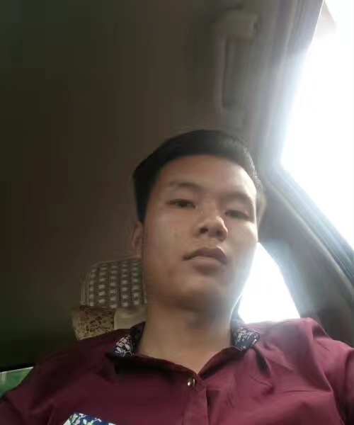 单亲爸爸的第一张照片--丽水相亲服务中心