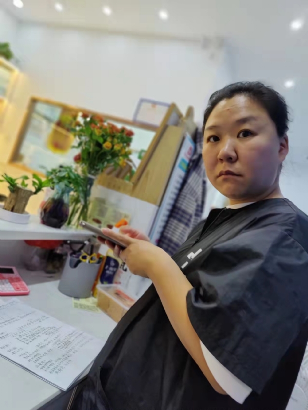 东北小野花的第一张照片--丽水相亲服务中心