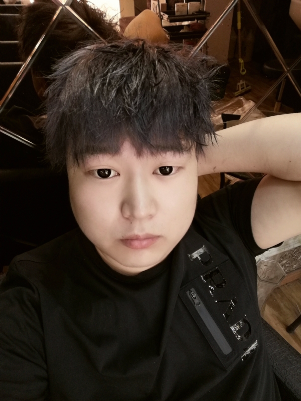 夜微凉的第二张照片--丽水相亲服务中心