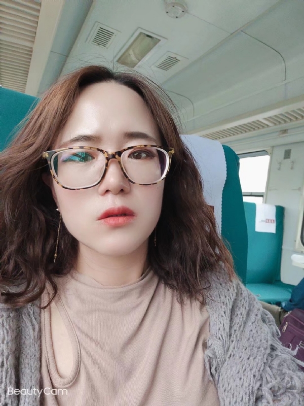 云烟成雨的第一张照片--丽水相亲服务中心