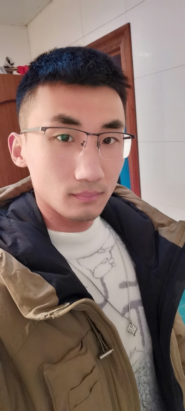 闯红灯吐泡泡的第二张照片--丽水相亲服务中心