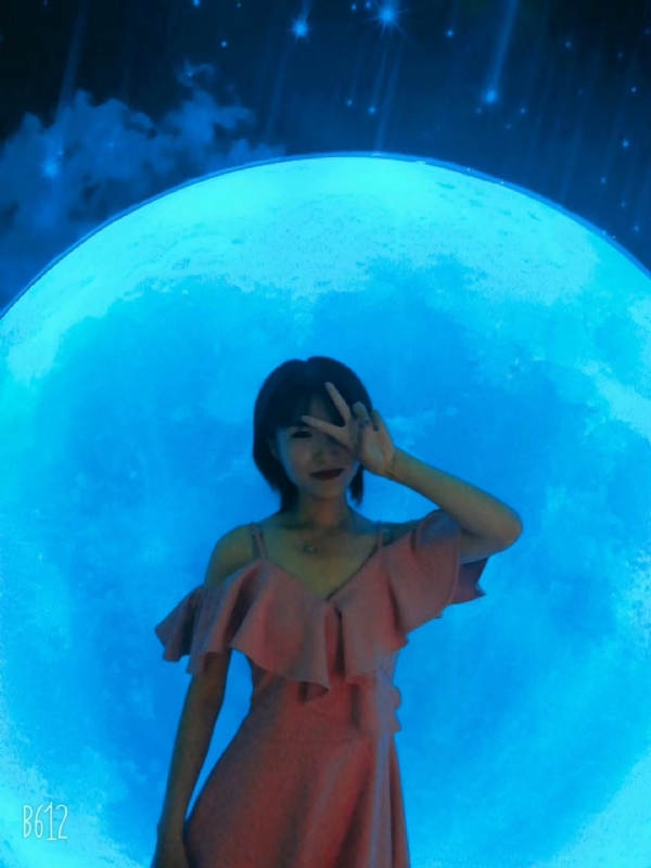 Smile的第一张照片--丽水相亲服务中心