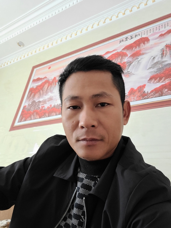 大叔的第一张照片--丽水相亲服务中心