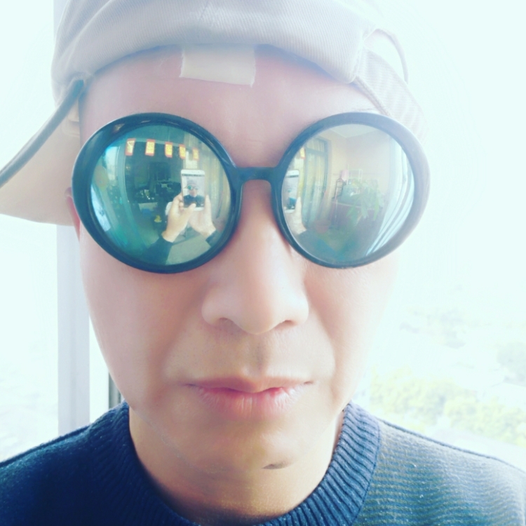 南方龙的第一张照片--丽水相亲服务中心