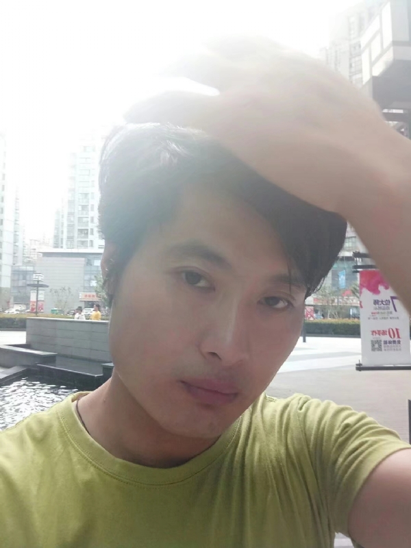 钢铁侠的第一张照片--丽水相亲服务中心