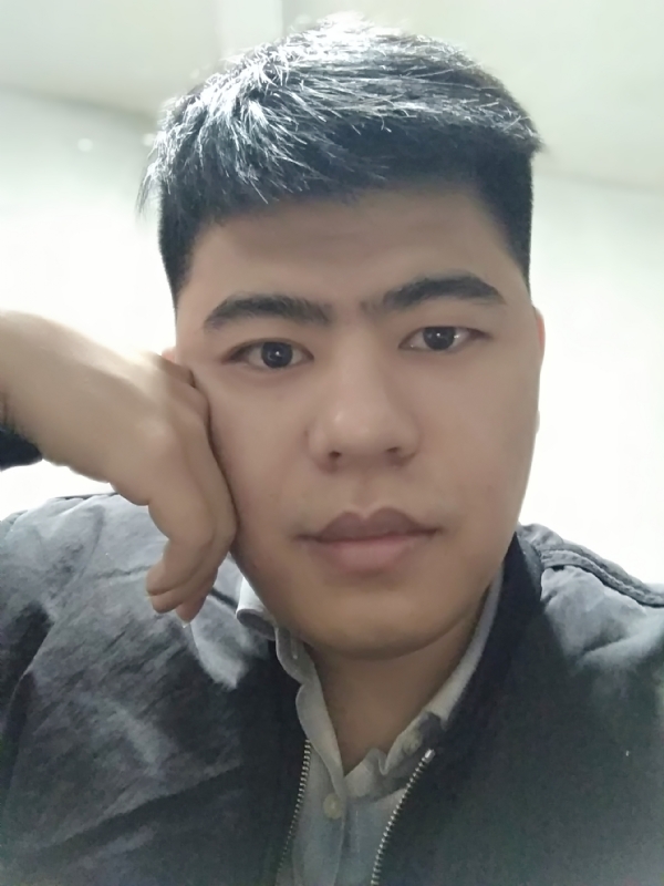 爱笑的人的第一张照片--丽水相亲服务中心