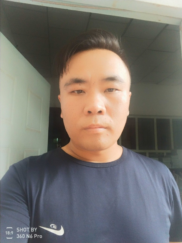 云的第二张照片--丽水相亲服务中心