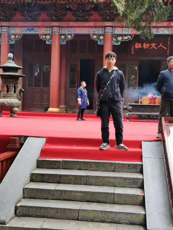 单身的小草的第三张照片--丽水相亲服务中心