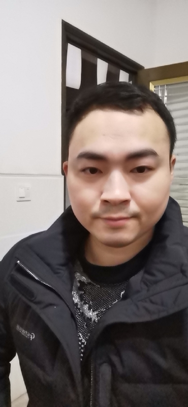 老实人的第一张照片--丽水相亲服务中心