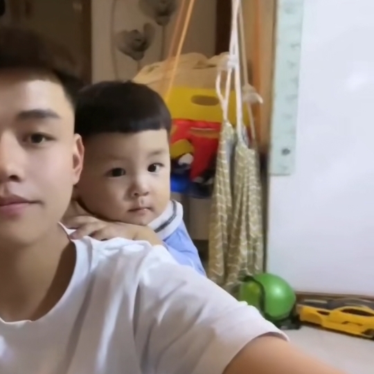 嘻嘻嘻的第一张照片--丽水相亲服务中心