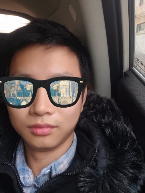 请问揉揉头的第一张照片--丽水相亲服务中心