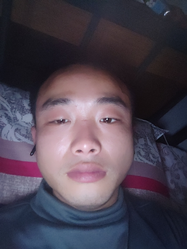 偏爱的第一张照片--丽水相亲服务中心