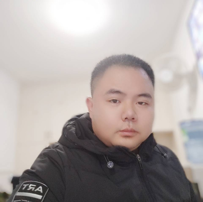 珍惜眼前人的第一张照片--丽水相亲服务中心