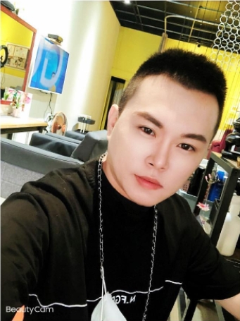 lucky的第一张照片--丽水相亲服务中心