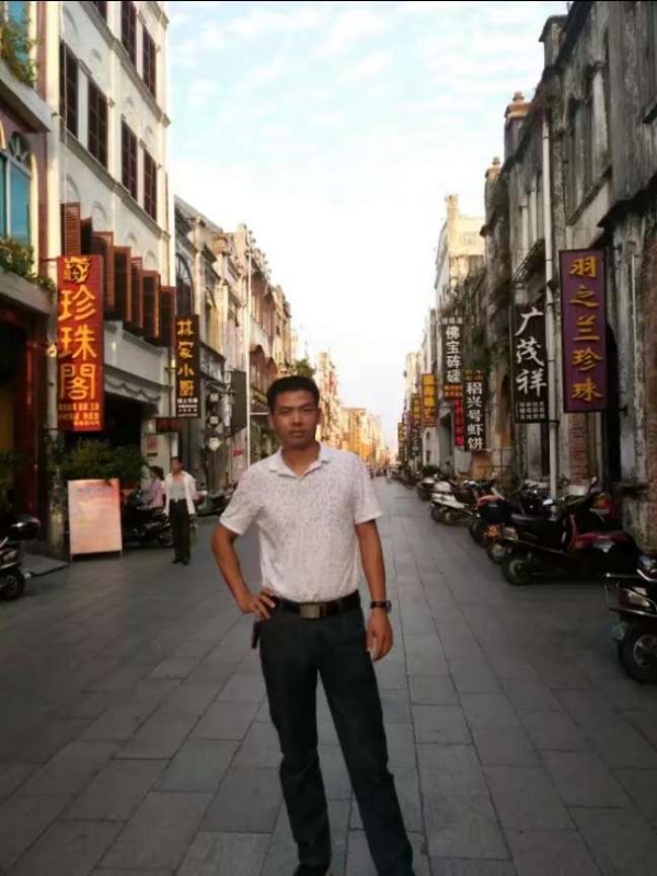 爱生活爱健康的第一张照片--丽水相亲服务中心