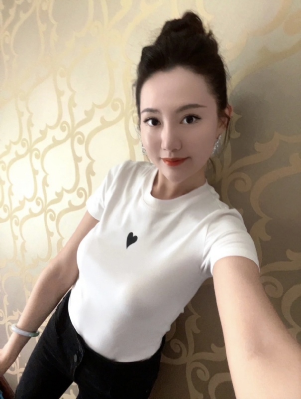 雨熙的第一张照片--丽水相亲服务中心