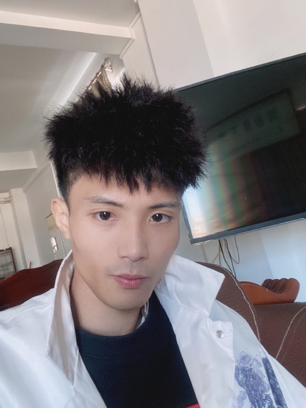 李邓平的第一张照片--丽水相亲服务中心