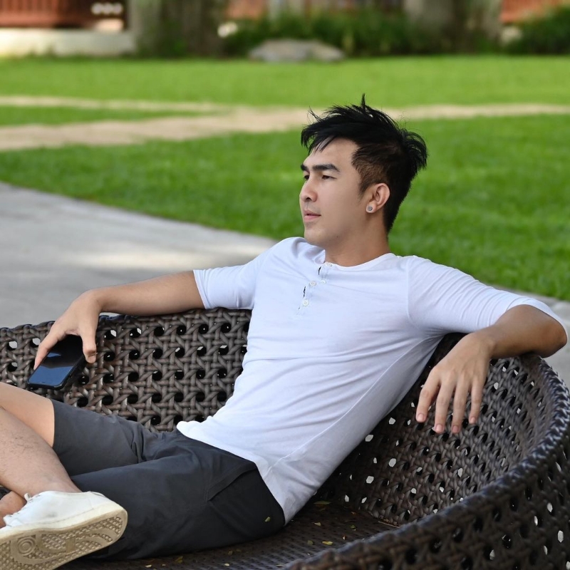 老曾的第一张照片--丽水相亲服务中心