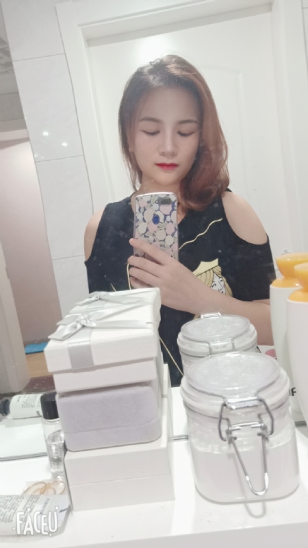 刘莲酥的第四张照片--丽水相亲服务中心