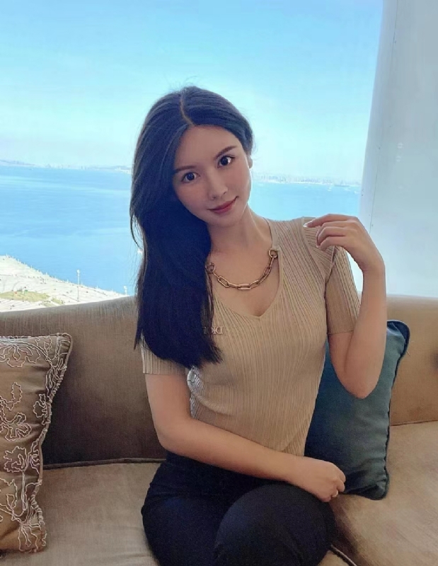 李芷晴的第一张照片--丽水相亲服务中心