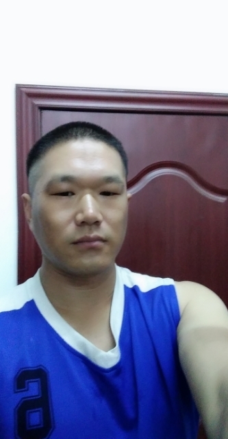 会飞的鱼的第一张照片--丽水相亲服务中心