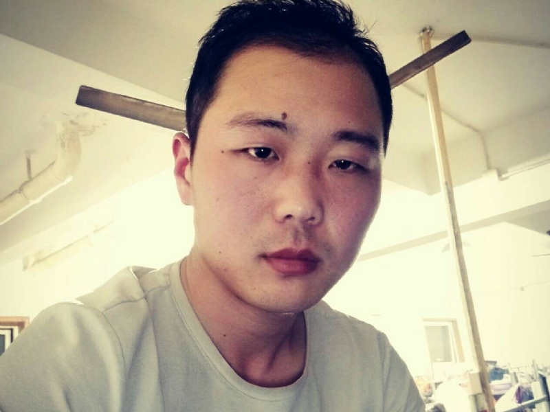 听听那冷雨的第二张照片--丽水相亲服务中心