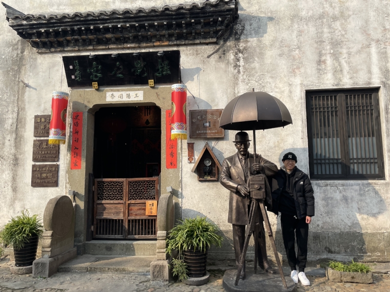 喝可乐的猫的第一张照片--丽水相亲服务中心