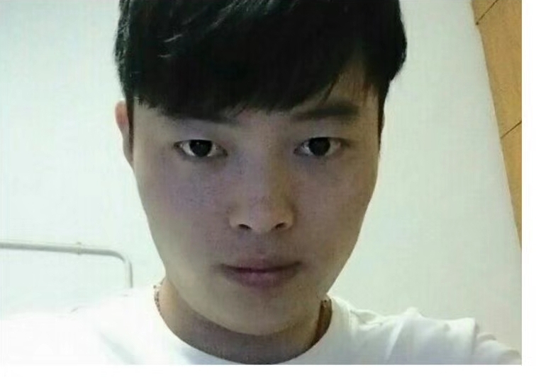 小张哥哥的第一张照片--丽水相亲服务中心