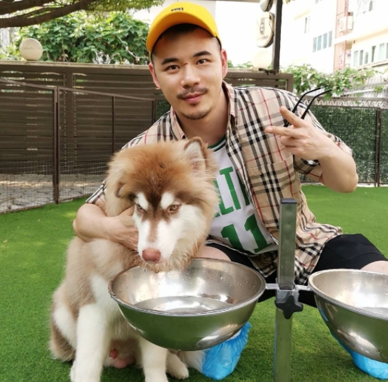 坚持的第一张照片--丽水相亲服务中心