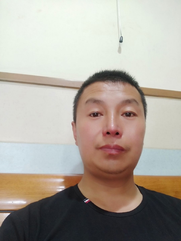 快乐的小鱼儿的第一张照片--丽水相亲服务中心