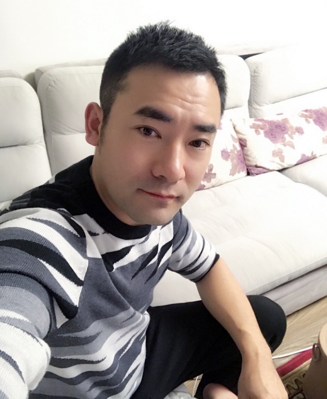 随风的第一张照片--丽水相亲服务中心