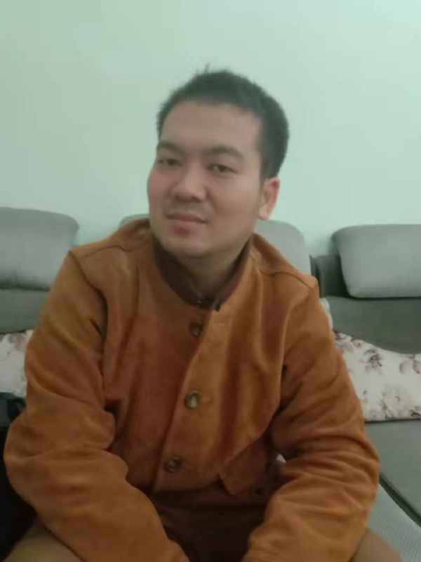 艺民的第一张照片--丽水相亲服务中心