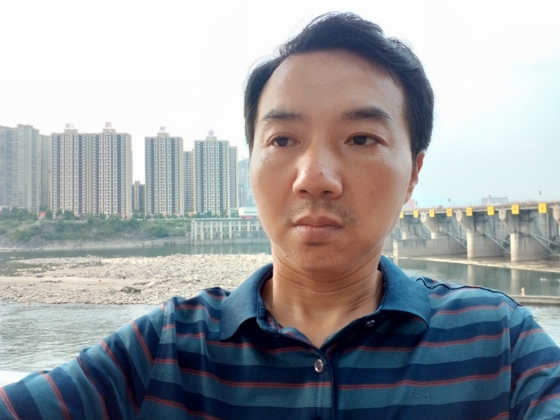 yangguang的第一张照片--丽水相亲服务中心