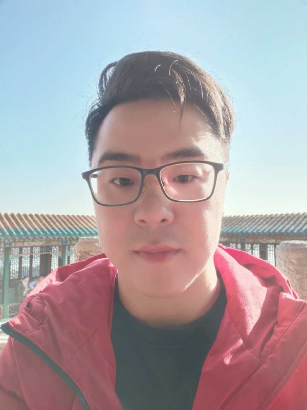 不爱吃竹子的小熊的第一张照片--丽水相亲服务中心