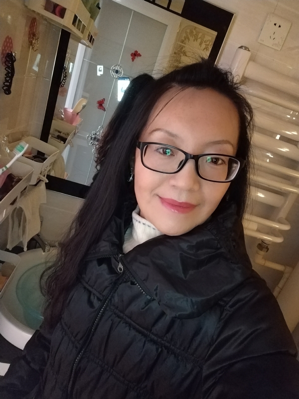 颜的第一张照片--丽水相亲服务中心