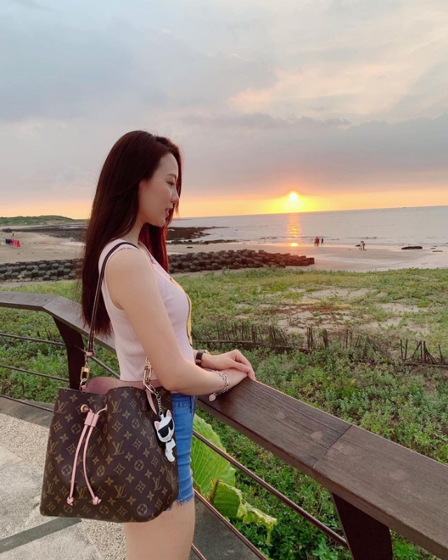 微微的第二张照片--丽水相亲服务中心