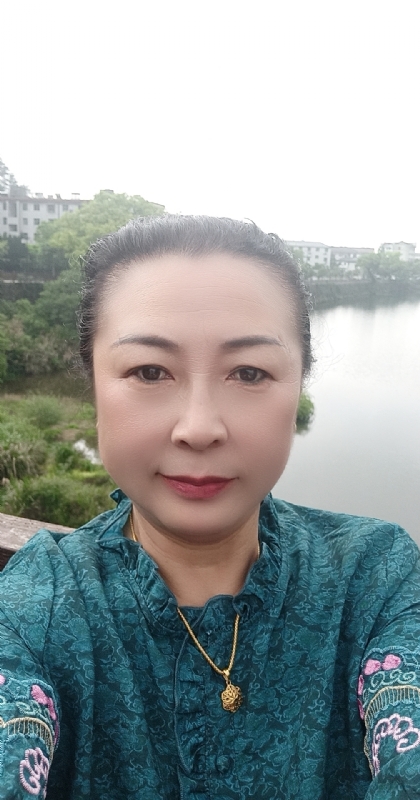 雨中情的第二张照片--丽水相亲服务中心