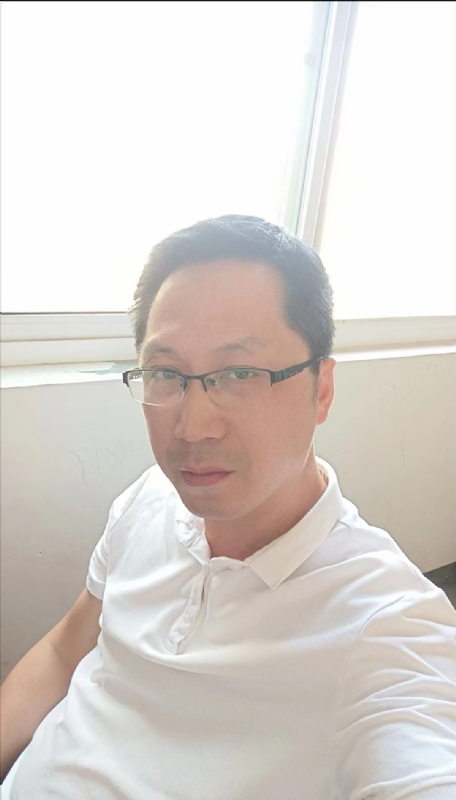 划过生命的流星的第一张照片--丽水相亲服务中心