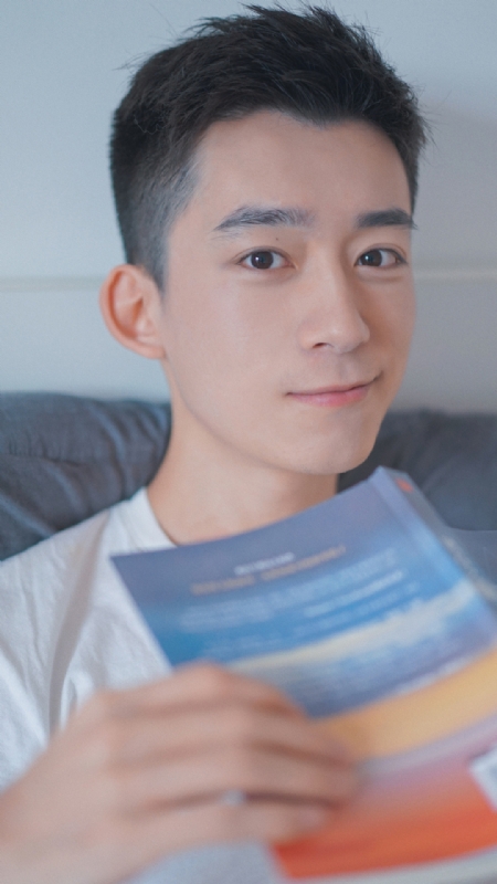 顾飞的第三张照片--丽水相亲服务中心