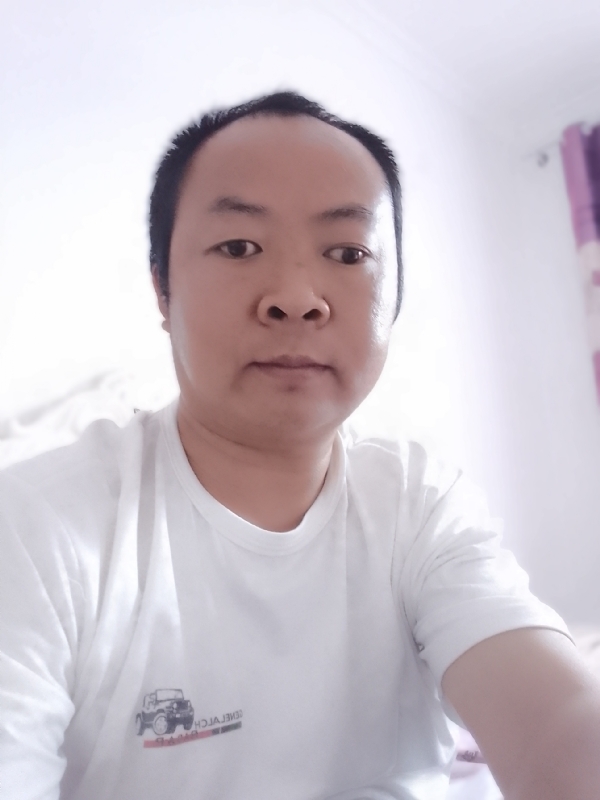 张家小伙子的第四张照片--丽水相亲服务中心