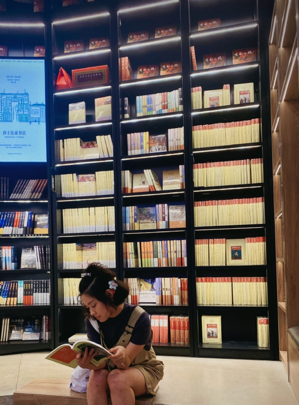 佳妹的第一张照片--丽水相亲服务中心