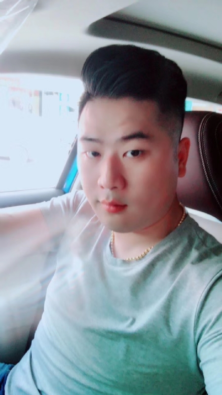 爱吃冰西瓜的猪的第一张照片--丽水相亲服务中心